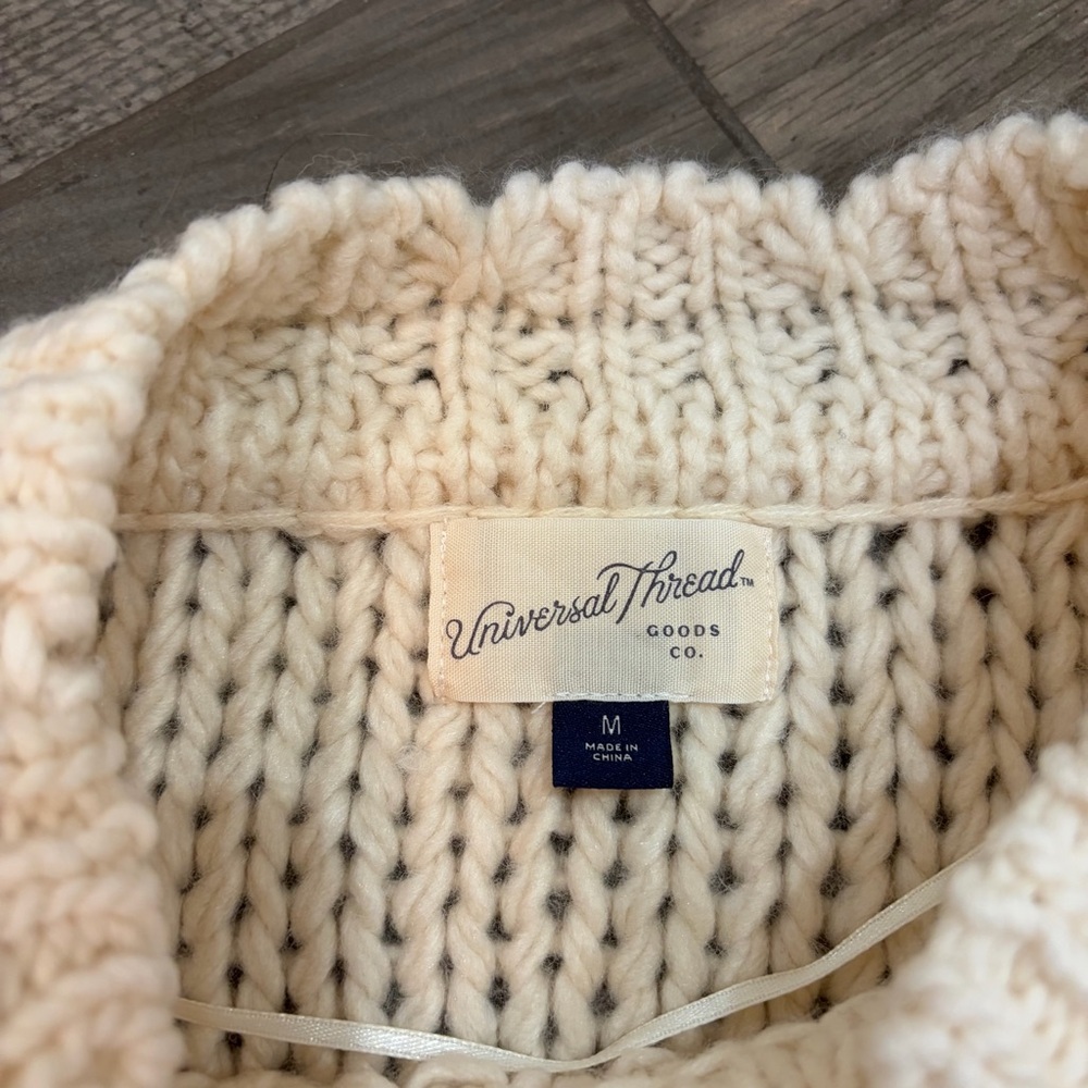 Universal Threads Knit Sweater - Picture 2 of 3